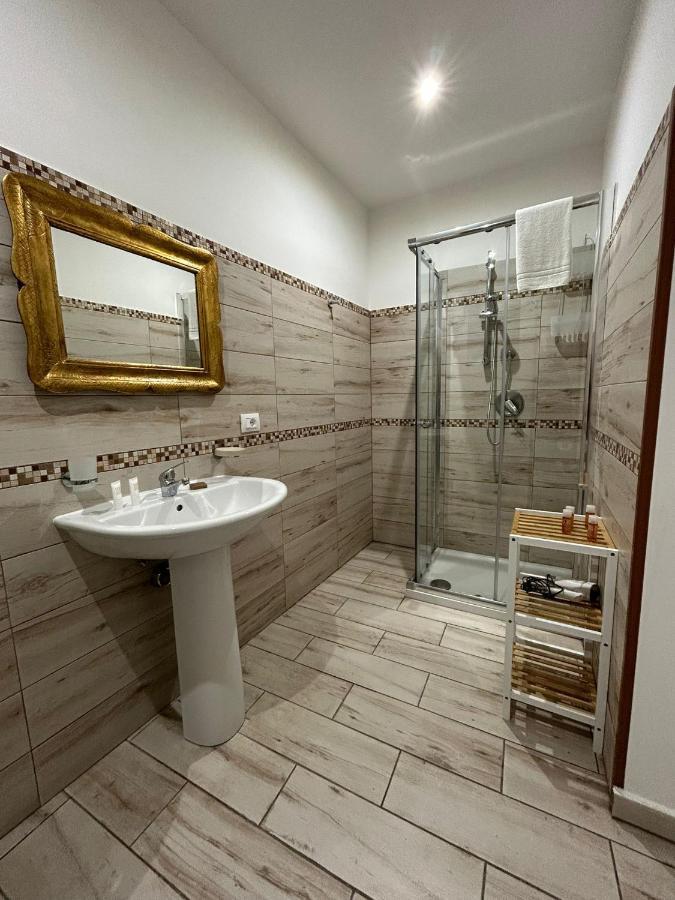 Lucia'S Rooms Сиракузы Экстерьер фото