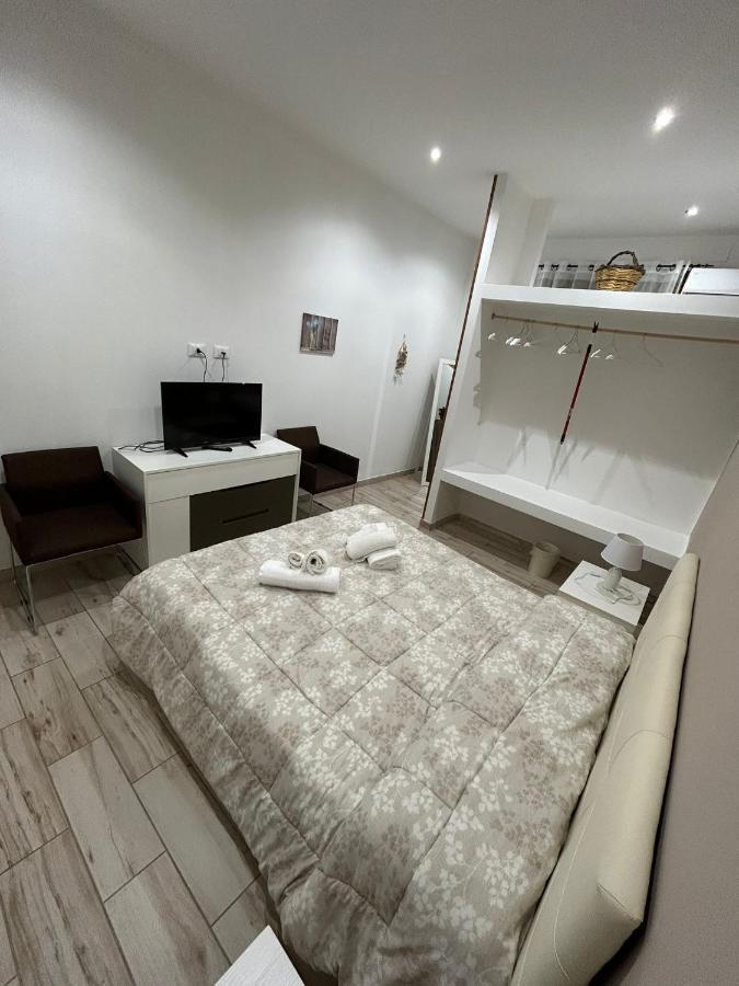 Lucia'S Rooms Сиракузы Экстерьер фото