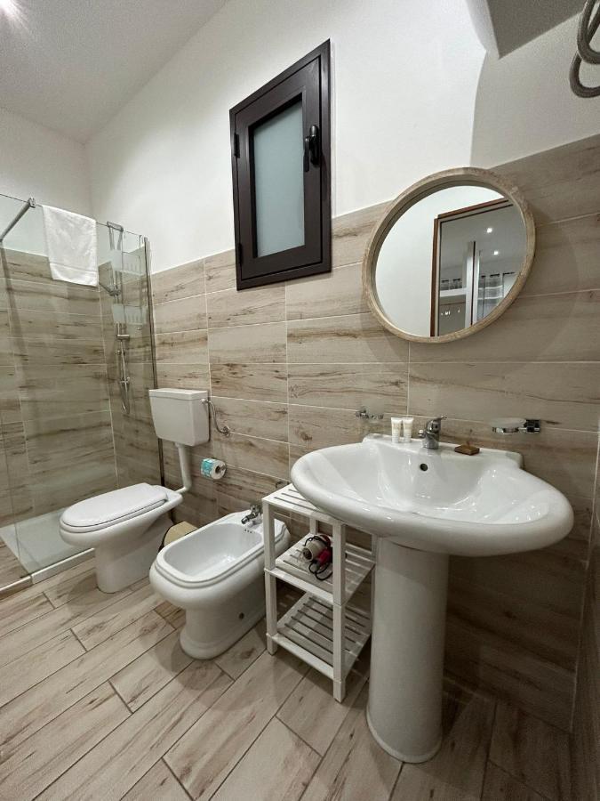 Lucia'S Rooms Сиракузы Экстерьер фото